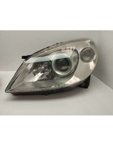 FARO IZQUIERDO MERCEDES-BENZ CLASE B...