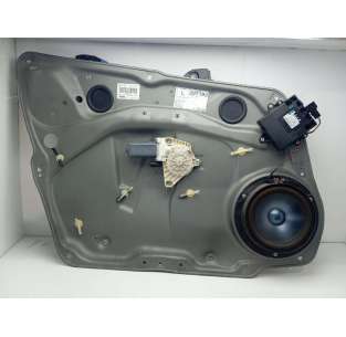 ELEVALUNAS DELANTERO...