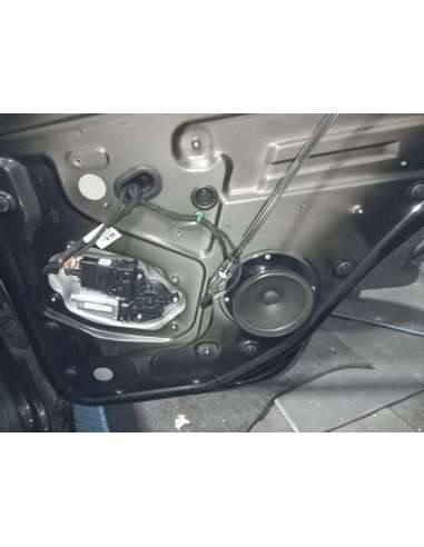 MOTOR ELEVALUNAS TRASERO DERECHO -...