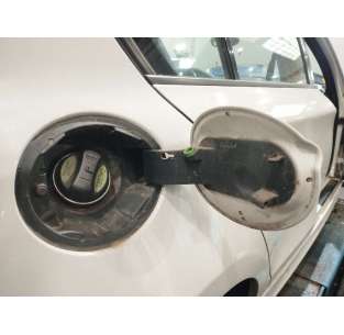 TAPA EXTERIOR COMBUSTIBLE... 2