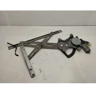 ELEVALUNAS DELANTERO...