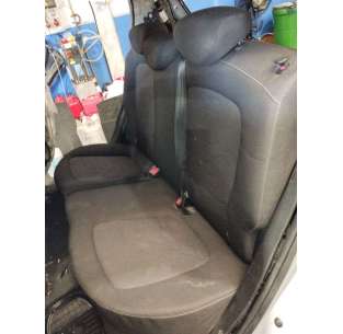 ASIENTOS TRASEROS - 785200... 2