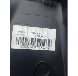 GUARNECIDO PUERTA TRASERA... 2