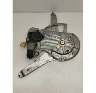 ELEVALUNAS DELANTERO...