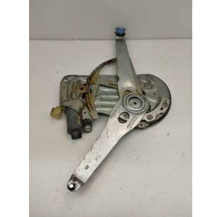 ELEVALUNAS DELANTERO... 2