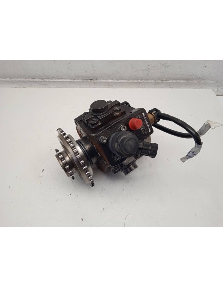 Recambio de bomba inyeccion para kia cee´d 1.6 crdi cat referencia OEM IAM 331002A420  