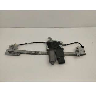 ELEVALUNAS TRASERO...