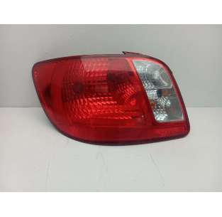 PILOTO TRASERO IZQUIERDO...