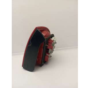 PILOTO TRASERO IZQUIERDO... 2