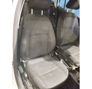 ASIENTO DELANTERO DERECHO...