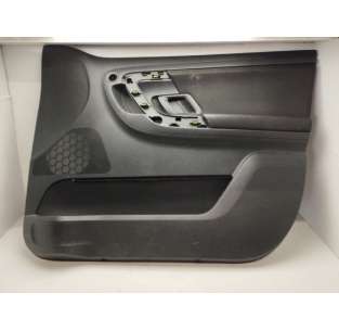 GUARNECIDO PUERTA DELANTERA...