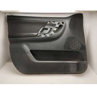 GUARNECIDO PUERTA DELANTERA...