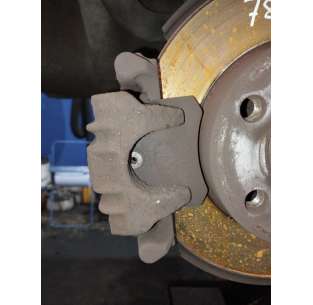 PINZA DE FRENO TRASERA...