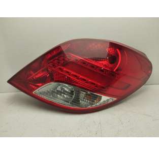 PILOTO TRASERO DERECHO...