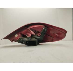 PILOTO TRASERO IZQUIERDO... 2