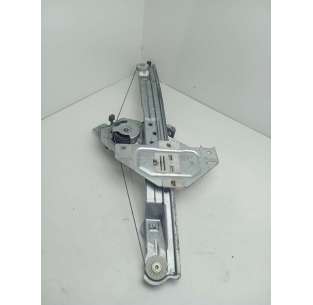 ELEVALUNAS DELANTERO...