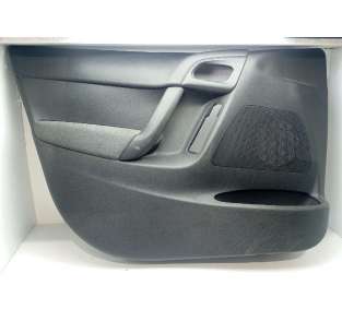 GUARNECIDO PUERTA DELANTERA...