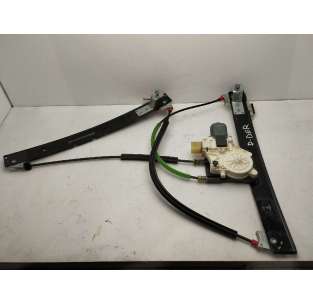 ELEVALUNAS DELANTERO...