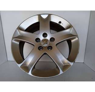 LLANTA - 790735 / COSMOS