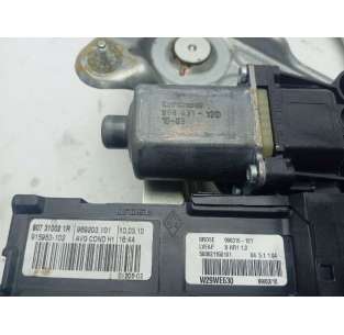 ELEVALUNAS DELANTERO... 2