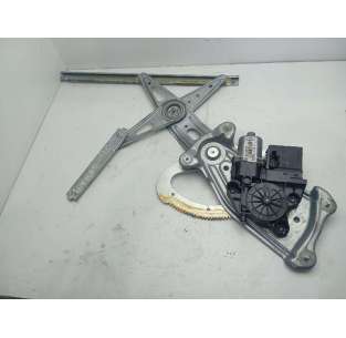 ELEVALUNAS TRASERO DERECHO...