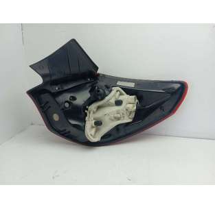 PILOTO TRASERO IZQUIERDO... 2