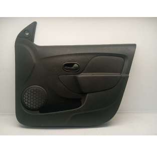 GUARNECIDO PUERTA DELANTERA...