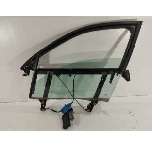 ELEVALUNAS DELANTERO...