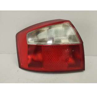 PILOTO TRASERO IZQUIERDO...