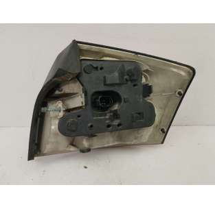 PILOTO TRASERO IZQUIERDO... 2