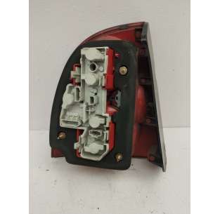 PILOTO TRASERO DERECHO... 2