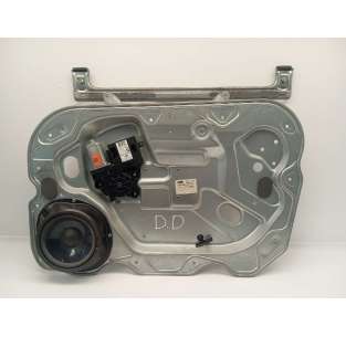 ELEVALUNAS DELANTERO...