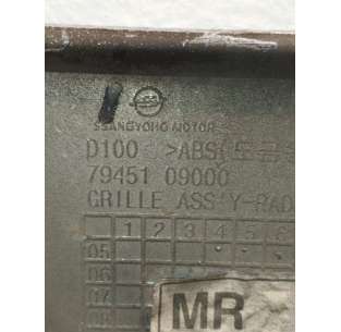 REJILLA DELANTERA SSANGYONG... 2