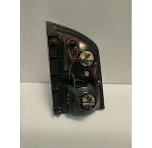 PILOTO TRASERO IZQUIERDO... 2