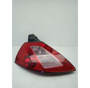 PILOTO TRASERO IZQUIERDO...