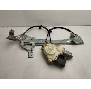 ELEVALUNAS TRASERO...