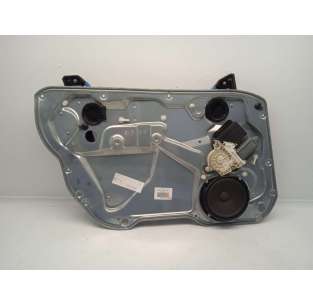 ELEVALUNAS DELANTERO...