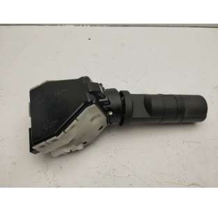 MANDO LUCES NISSAN QASHQAI... 2