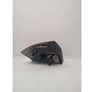 PILOTO TRASERO DERECHO AUDI... 2