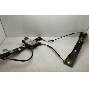 ELEVALUNAS DELANTERO...