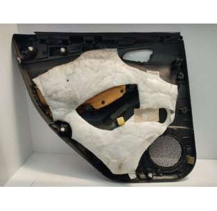 GUARNECIDO PUERTA TRASERA... 2