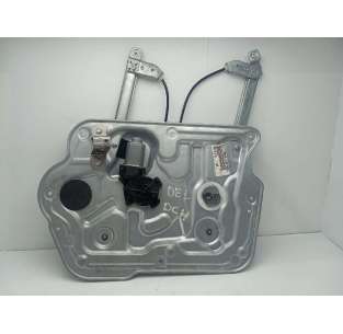 ELEVALUNAS DELANTERO...