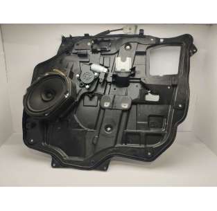 ELEVALUNAS DELANTERO...