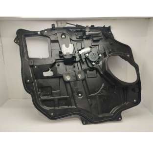 ELEVALUNAS DELANTERO...