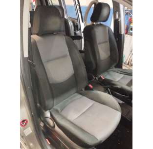 ASIENTO DELANTERO DERECHO...