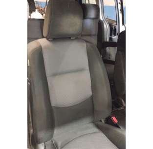 ASIENTO DELANTERO DERECHO... 2