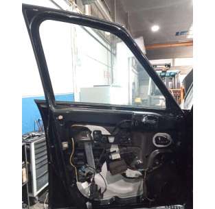 PUERTA DELANTERA IZQUIERDA... 2