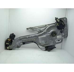 ELEVALUNAS TRASERO DERECHO...