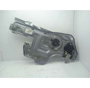 ELEVALUNAS DELANTERO...