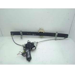 ELEVALUNAS DELANTERO...